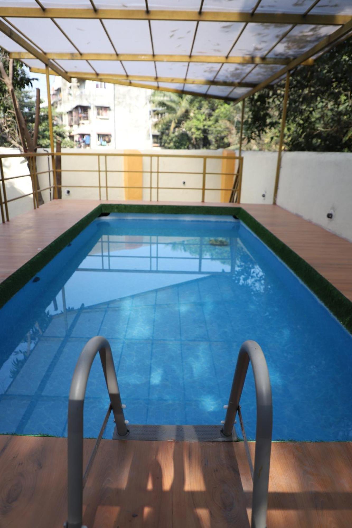 Hemharsh Holiday Home With Pool Karjat Exteriér fotografie